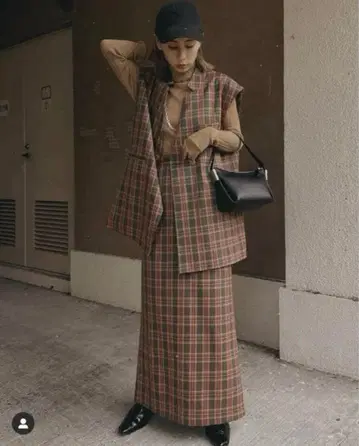 AMERI OTONA WRAP VEST SET UP DRESS 아메리