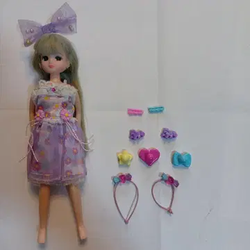 리카짱 인형과 헤어 액세서리 세트