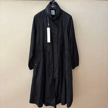 블랙 롱 코트 (택 포함)