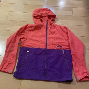 THE NORTH FACE 마운틴 파카 M 사이즈 빨간색 보라색