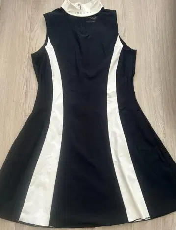 크로노스 골프 원피스 새상품급