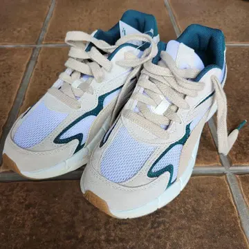 PUMA 테바리스 나이트로 스니커즈