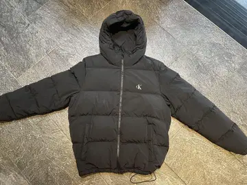 Calvin Klein Jeans 블랙 다운 자켓 L