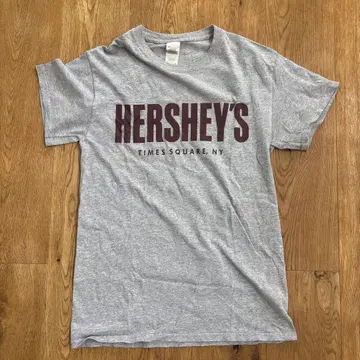HERSHEY'S 그레이 T셔츠 S GILDAN 바디 NY 한정판