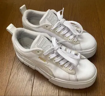 PUMA MAYZE 플랫폼 스니커즈 화이트 사이즈 24cm