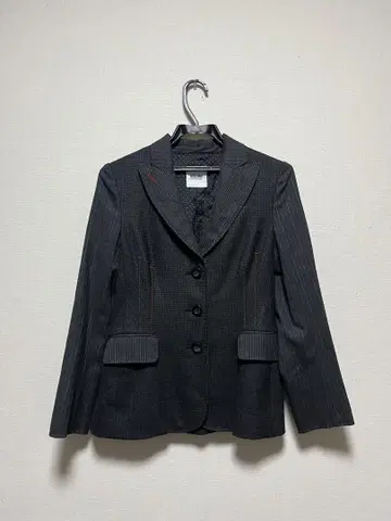 새상품급 모스키노 스티치 자켓