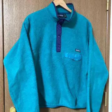 파타고니아 신틸라 플리스 스냅T L 사이즈