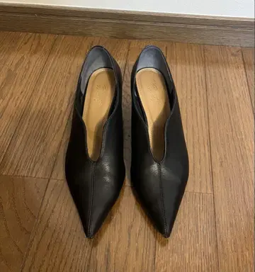 다니엘라&제마 36 사이즈 힐 4cm 펌프스