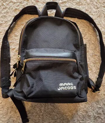 MARC JACOBS 블랙 백팩