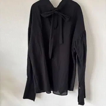 데레스 시어 듀얼 블라우스 블랙