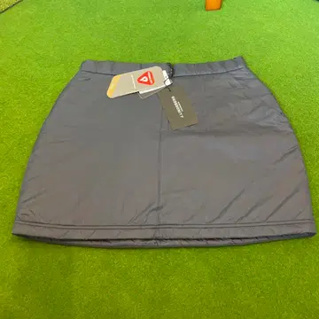 J.LINDEBERG 네이비 스커트