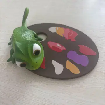 디즈니 프린세스 1번 복권 C상 라푼젤 파스칼 피규어