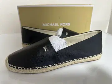 MICHAEL KORS 블랙 슬립온