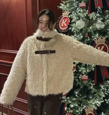 더블 벨트 에코 퍼 자켓 아이보리
