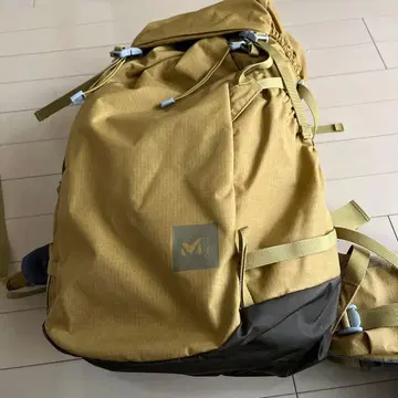 Millet 베이지 백팩