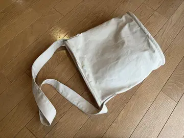 베일러 BAILER 코튼 숄더백 화이트