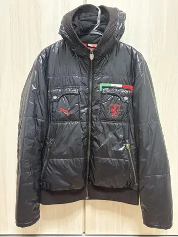 Puma Ferrari 다운 자켓 블랙