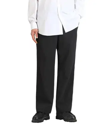 TEATORA Wallet Pants CITY DR 블랙 사이즈 2