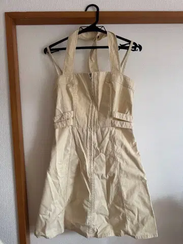 MOUSSY 베이지 슬리브리스 원피스 사이즈 2
