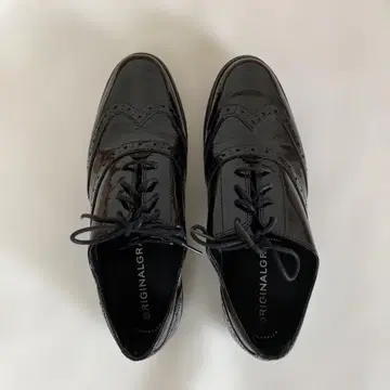 콜한 레이스업 에나멜 신발