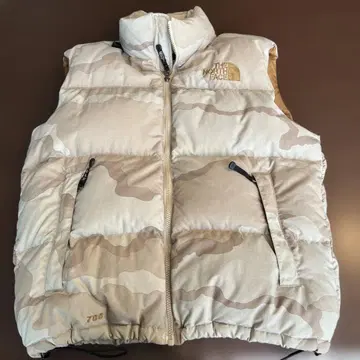 THE NORTH FACE 카모플라쥬 다운 베스트