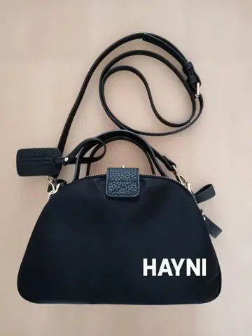 컨디션 최상 HAYNI 베이비 나일론 로쉐 숄더백 블랙