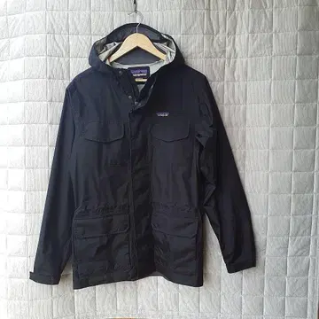 새상품급 patagonia 블랙 마운틴 후드티 방수 기능 S 사이즈