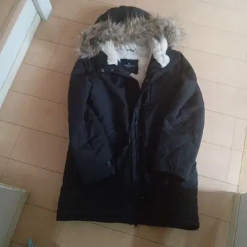 American Eagle 블랙 모즈 코트