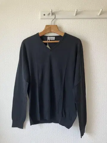 JOHN SMEDLEY V넥 씨 아일랜드 코튼 블랙