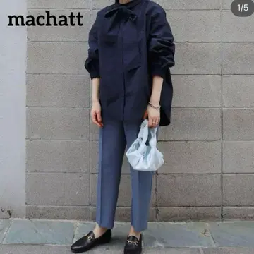 새상품급 마차트 machatt 보타이 블라우스 네이비 free