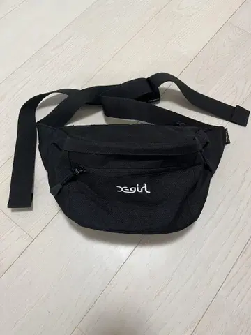 xgirl 블랙 바디백