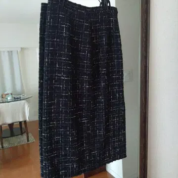 ROCHAS 트위드 타이트 스커트 무릎 기장