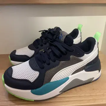 새상품 PUMA 푸마 X-RAY 신발 22.5cm