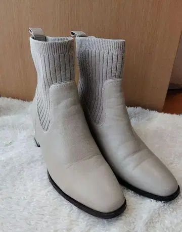 히미코 사이드 코어 부츠 베이지 24.5cm