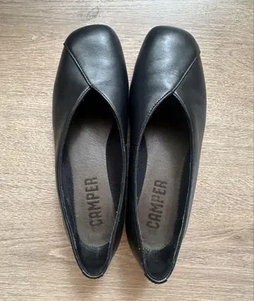 CAMPER 캠퍼 CASI MYRA 카시마이라 블랙 플랫슈즈