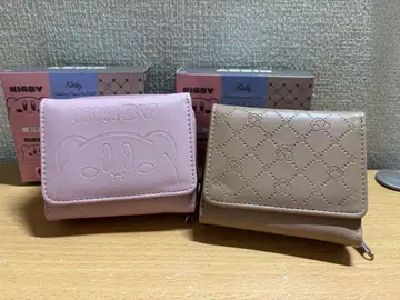 커비 엠보싱 가공 지갑 2세트