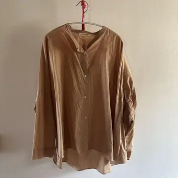 GALLARDAGALANTE 베이지 긴팔 셔츠