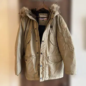 Blauer 베이지 다운 자켓 후드 부착