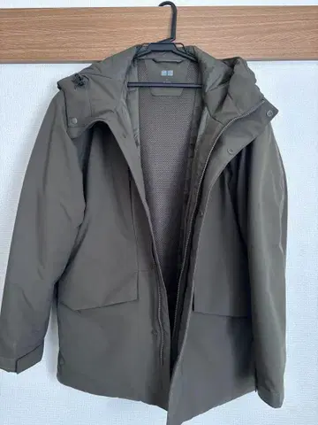 UNIQLO 하이브리드 다운 파카