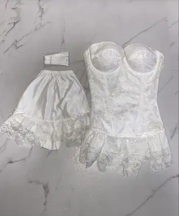 D65 브라이덜 이너