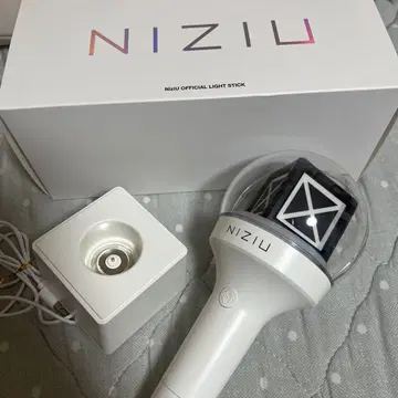 NIZIU 공식 응원봉 화이트