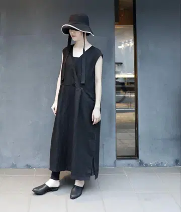 evam eva 슬리브리스 원피스