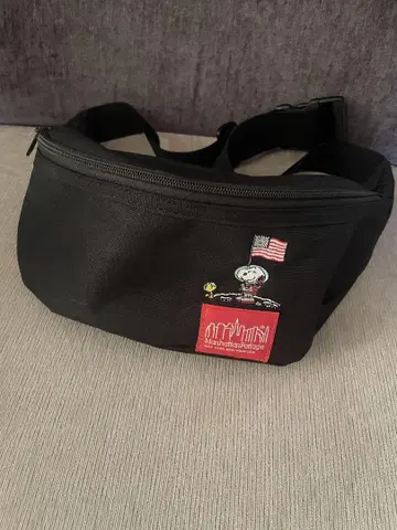 Manhattan Portage 스누피 바디백