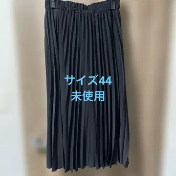 미사용 블랙 플리츠 스커트 사이즈 44