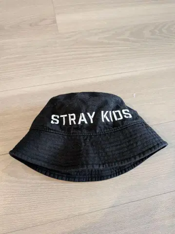 STRAY KIDS 버킷햇 블랙