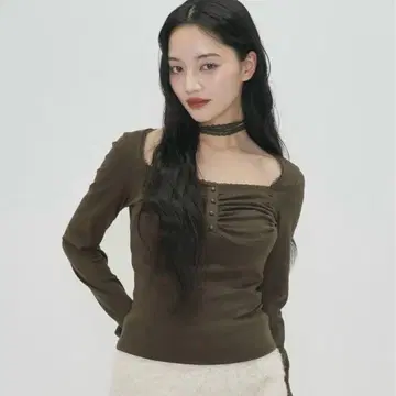 enewdnina 셔링 레이스 티