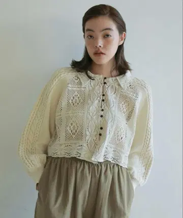 anuke 레이어드 레이스 니트