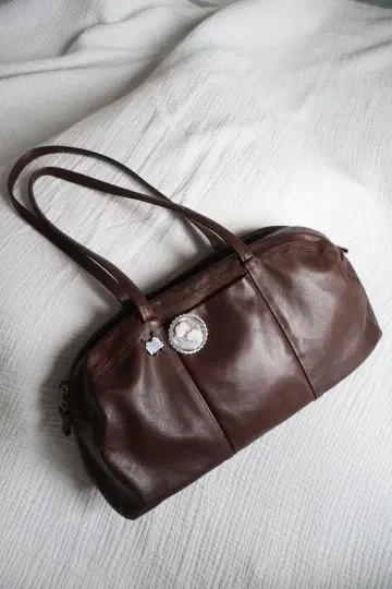 북유럽 생활 잡화점 이치다 노리코 씨 콜라보 가죽 백