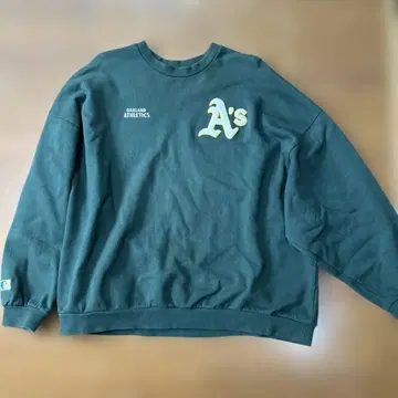 MLB x perush 맨투맨 트레이닝복