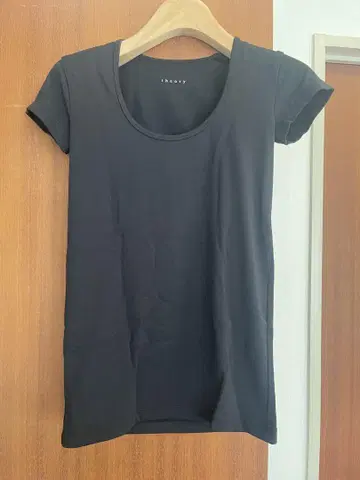 띠어리 블랙 T셔츠 사이즈 2